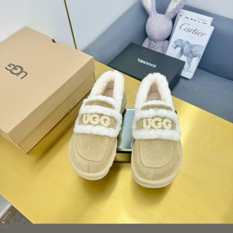 UGG Casual Shoes